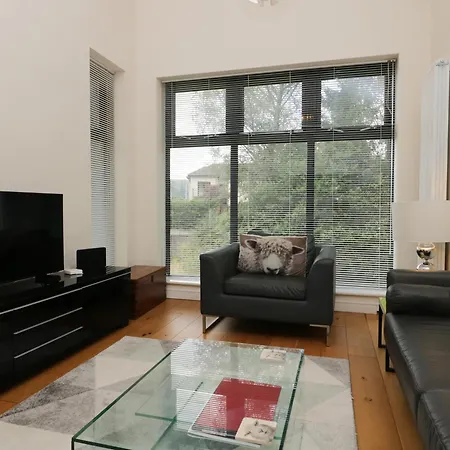 12 Blue Hill Park Apartamento